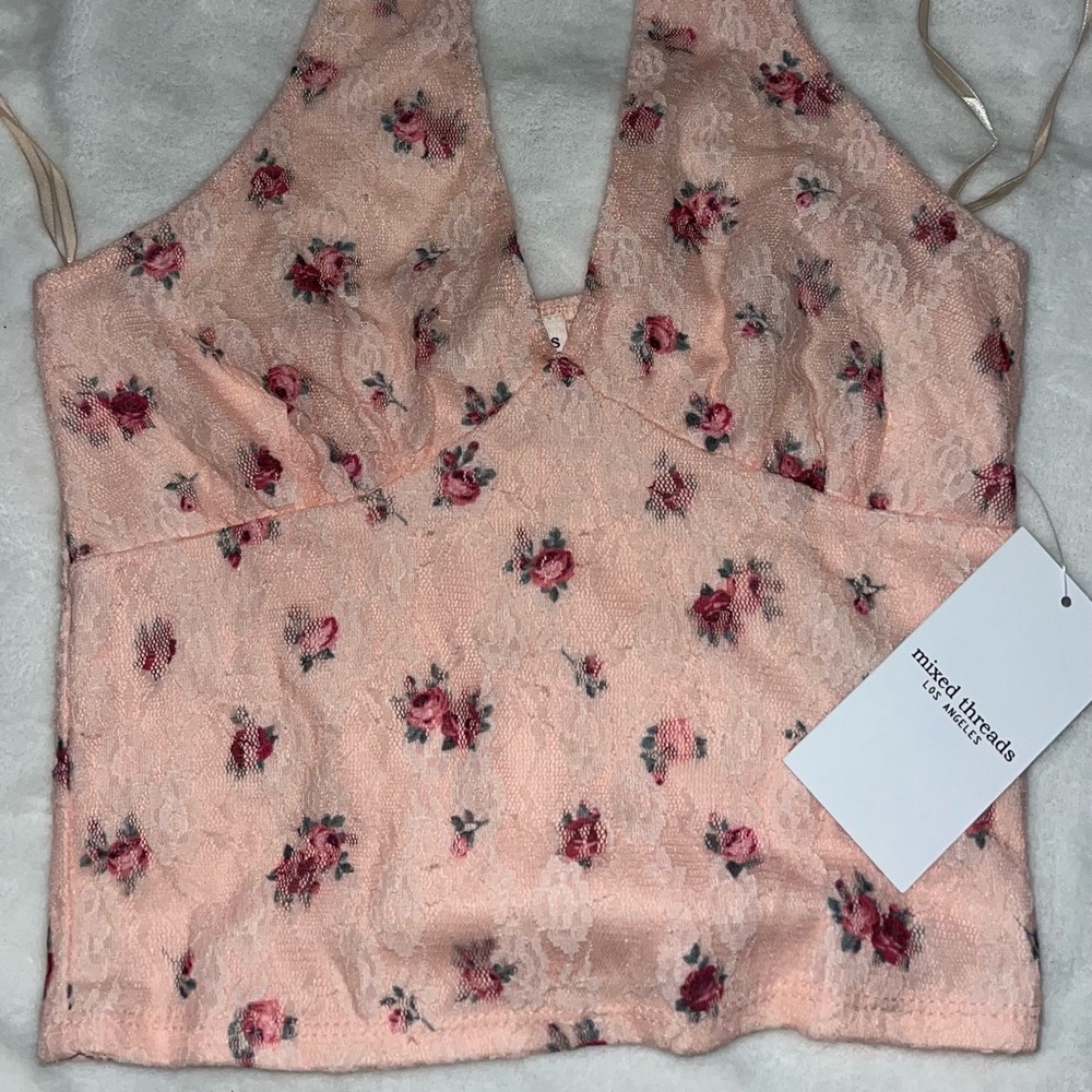 Halter Top - Picture 2 of 4
